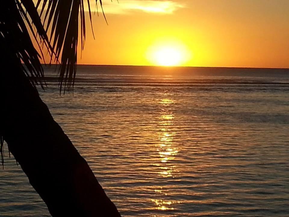 Sunset Palms Rarotonga Hotel Ruang foto