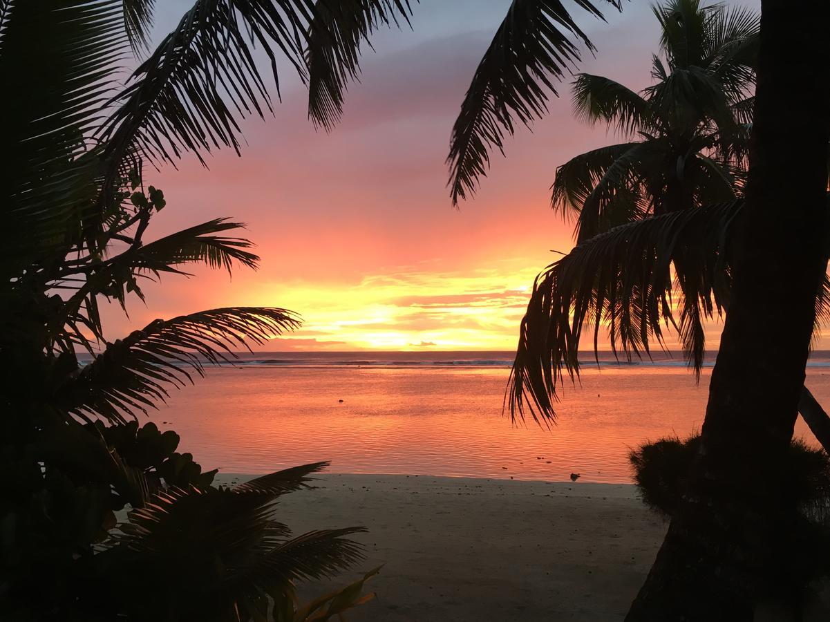 Sunset Palms Rarotonga Hotel Bagian luar foto