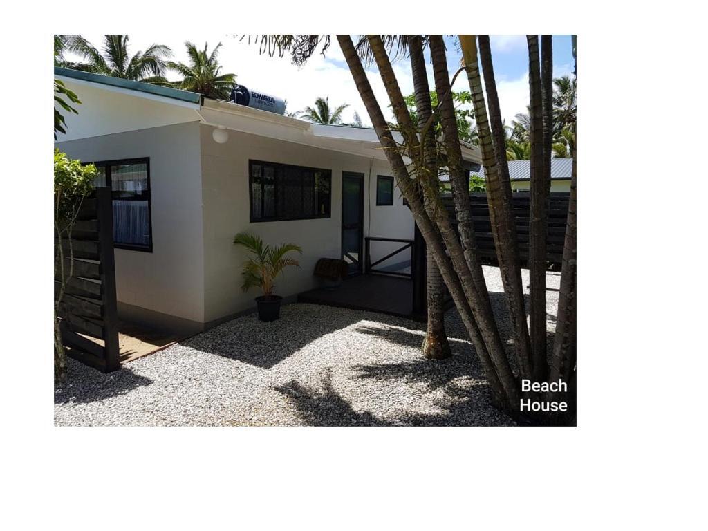 Sunset Palms Rarotonga Hotel Bagian luar foto